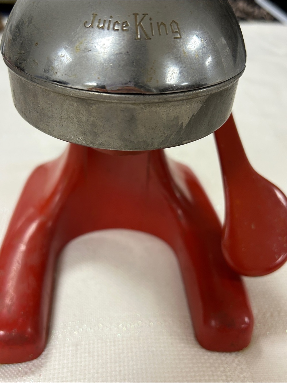Juice King vintage Manual Juicer - Classic juice Press image 3